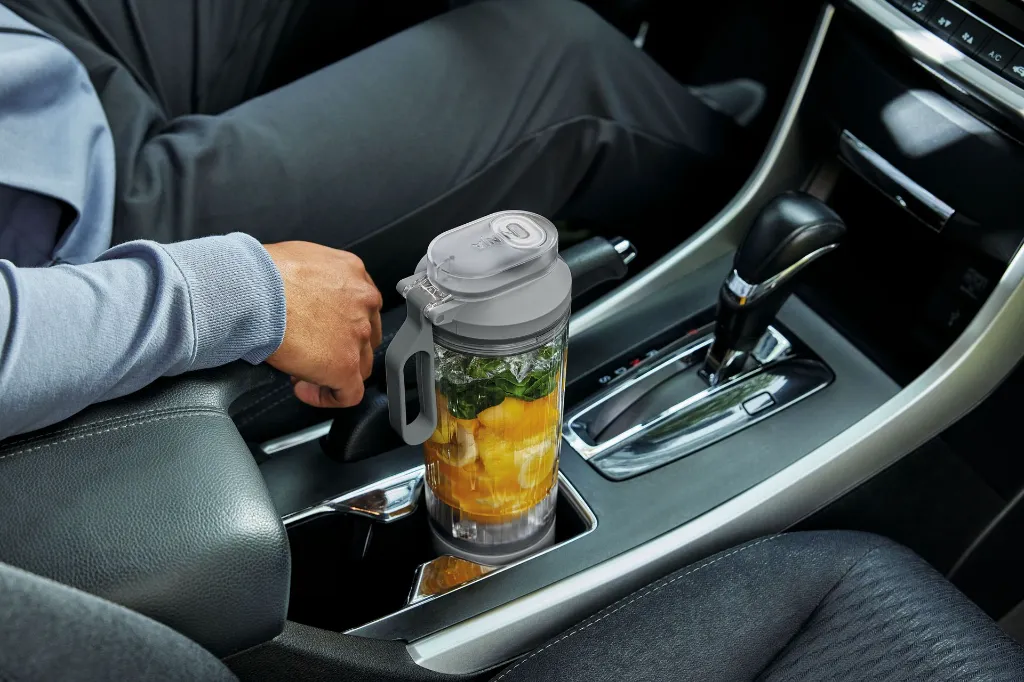 JPG-R_BC251EUSL_InUse_Car_Overhead_Unblended_OnMotorBase.webp