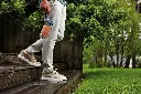 JPG-R_BC251EUNV_InUse_Outdoors_StraightOn_CarriedByHandle.webp