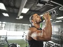 JPG-R_BC151EUBK_InUse_Gym_Man2.webp