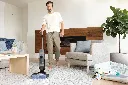 JPG-R_WD210EU_InUse_RefreshAreaRug_FlrLevel_Man.webp