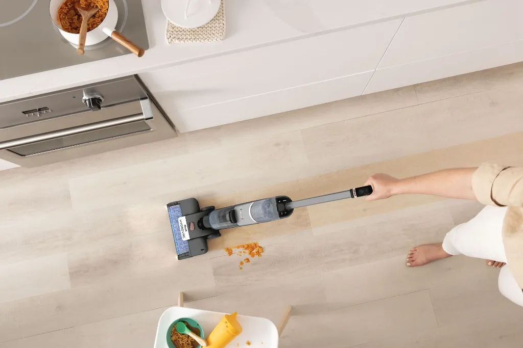 JPG-R_WD210EU_InUse_PastaOverhead_1412.webp