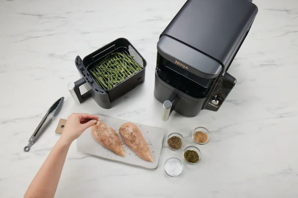 1400x1400px-R_SL400EU_Recipe_ChickenBreast_Step-1_0036.webp